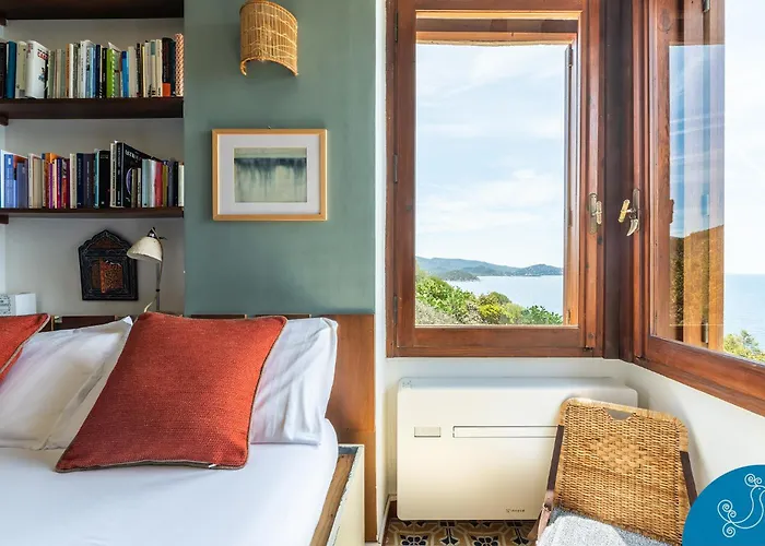 Villa Di Cala Regina, Maison De Charme Quartu SantʼElena