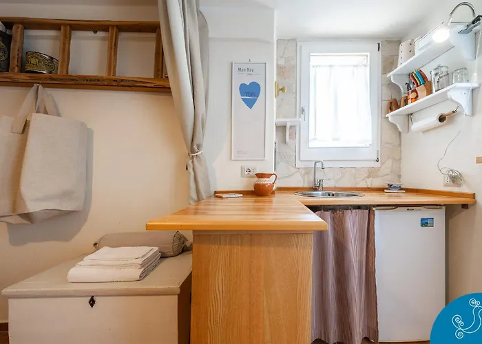 Di Cala Regina, Maison De Charme Villa Quartu SantʼElena