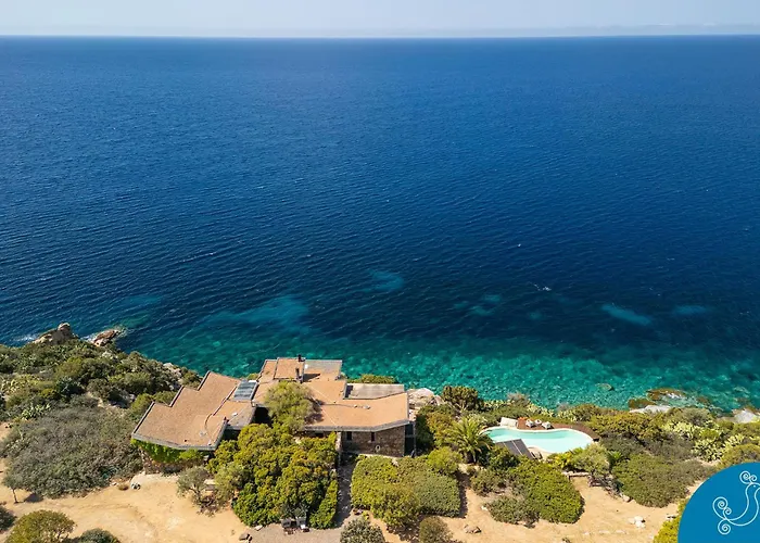 Villa Di Cala Regina, Maison De Charme Quartu SantʼElena